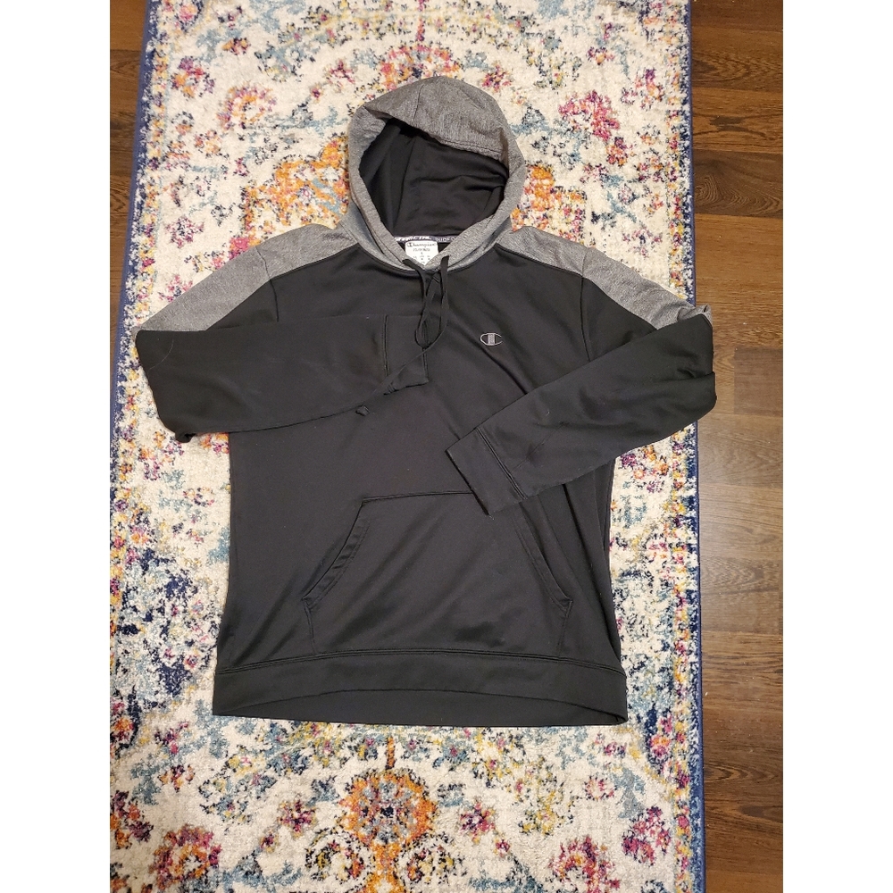 Champion Active Hoodie (M/L)